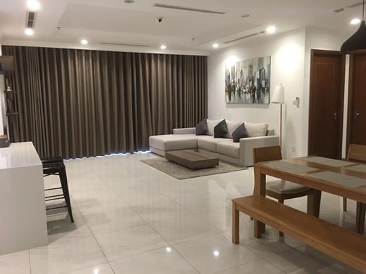 apartment for rent in the tresor district 4 hcmc BT105771 (3)